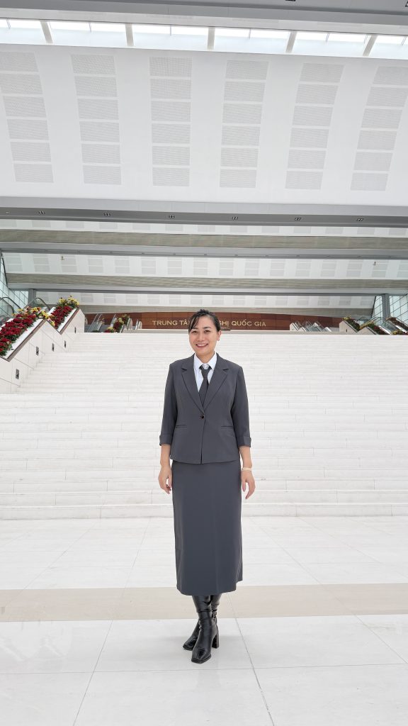 Hồng Nhung Lapari xây dựng hệ thống marketing sau khi học cùng Phạm Thành Long