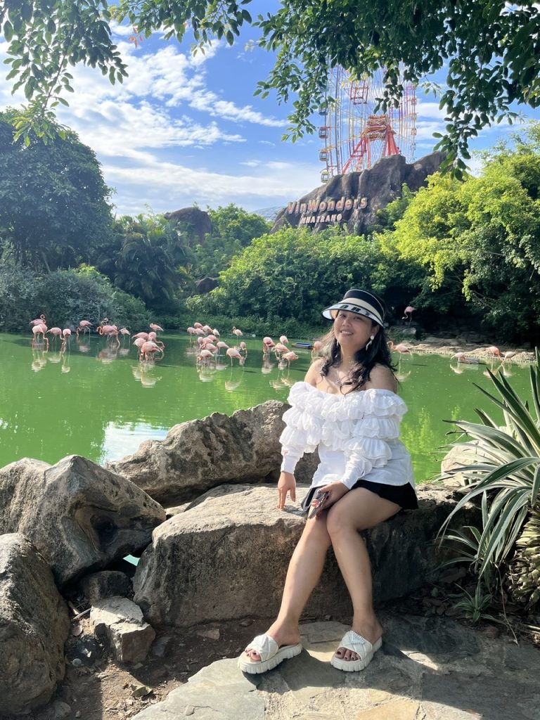 Hồng Nhung Lapari chia sẻ khí chất phụ nữ từ hành trình Đào Lành